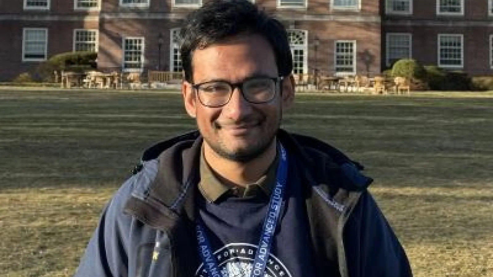 Mukhopadhyay Headshot