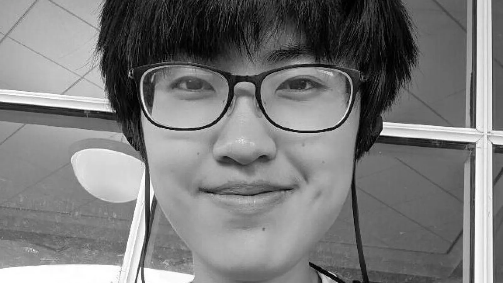 J Zhu Headshot